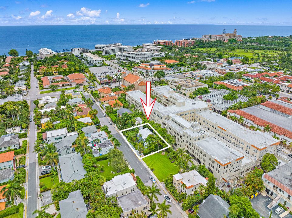 En Venta: $6,900,000 (3 camas, 2 baños, 2340 Pies cuadrados)