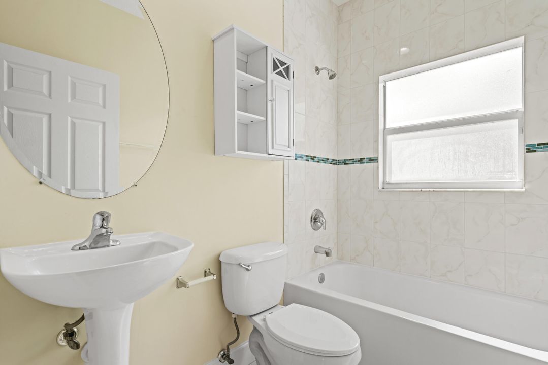 For Sale: $629,000 (4 beds, 3 baths, 2714 Square Feet)