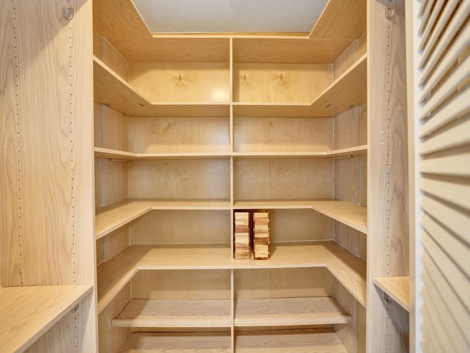 На продажу: $2,160,000 (5 спален, 2 ванн, 2482 Квадратных фут)