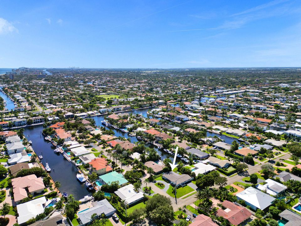 На продажу: $2,160,000 (5 спален, 2 ванн, 2482 Квадратных фут)