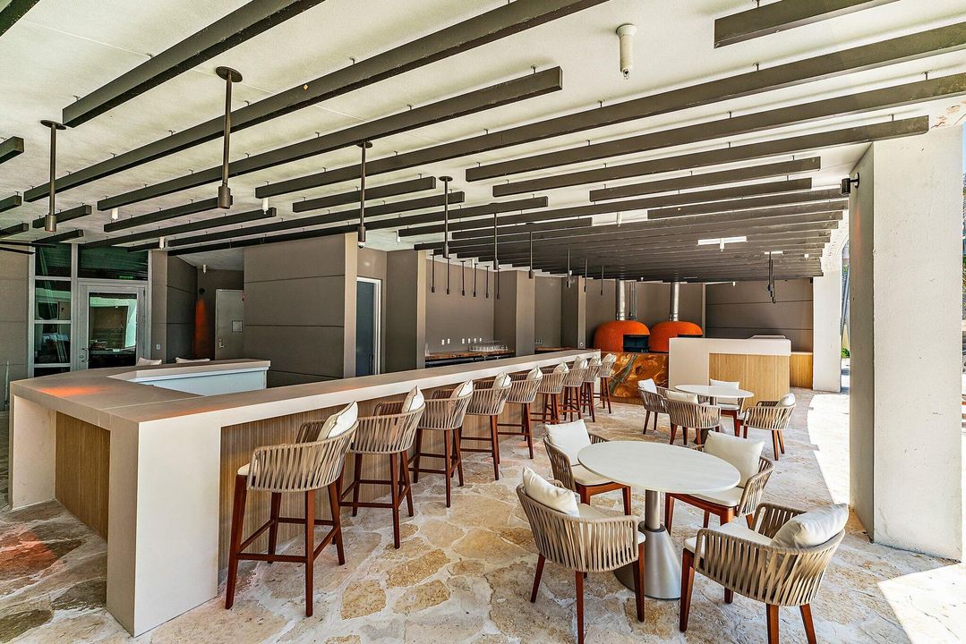 For Rent: $15,000 (2 beds, 2 baths, 1755 Square Feet)