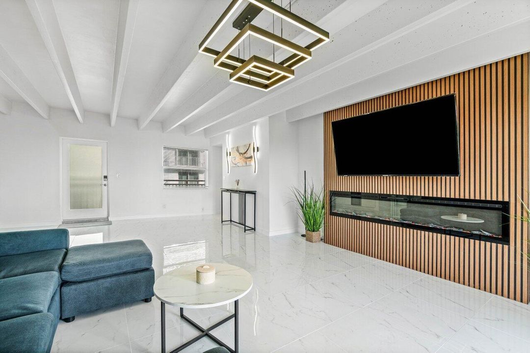 На продажу: $349,000 (1 спален, 1 ванн, 798 Квадратных фут)