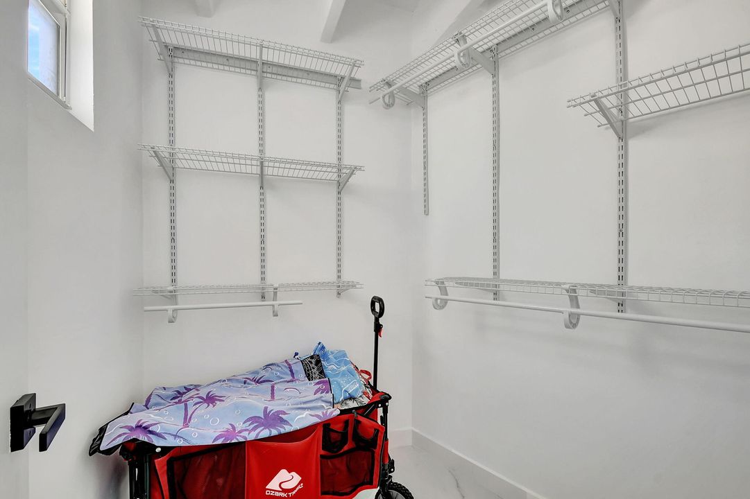 На продажу: $349,000 (1 спален, 1 ванн, 798 Квадратных фут)