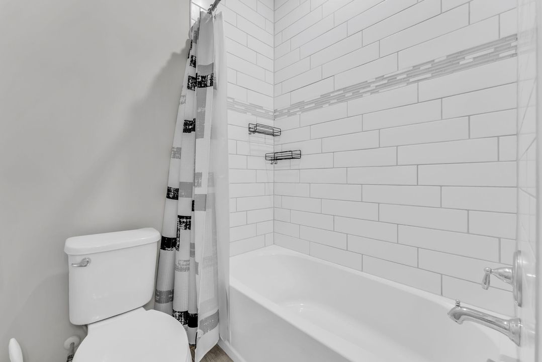 Active With Contract: $659,000 (3 beds, 2 baths, 1774 Square Feet)