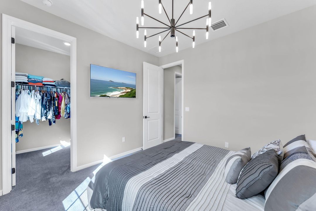 Active With Contract: $659,000 (3 beds, 2 baths, 1774 Square Feet)