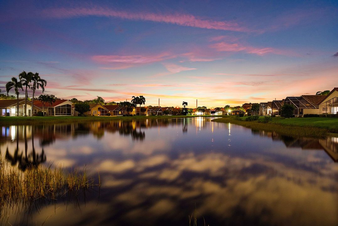 Active With Contract: $534,900 (3 beds, 2 baths, 1824 Square Feet)