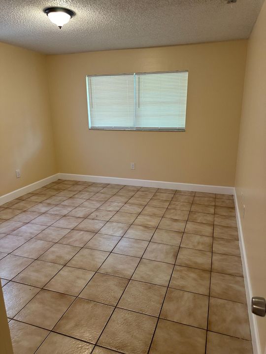 待售: $499,000 (0 贝兹, 0 浴室, 1872 平方英尺)