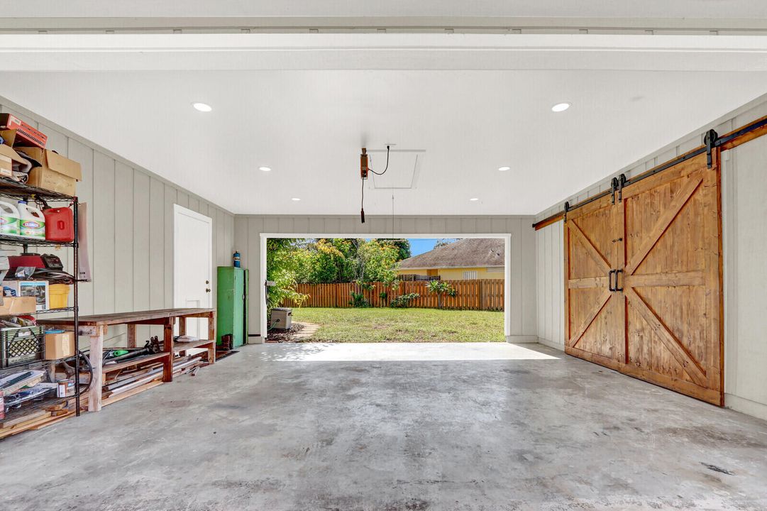 合同活跃: $315,000 (3 贝兹, 2 浴室, 1284 平方英尺)