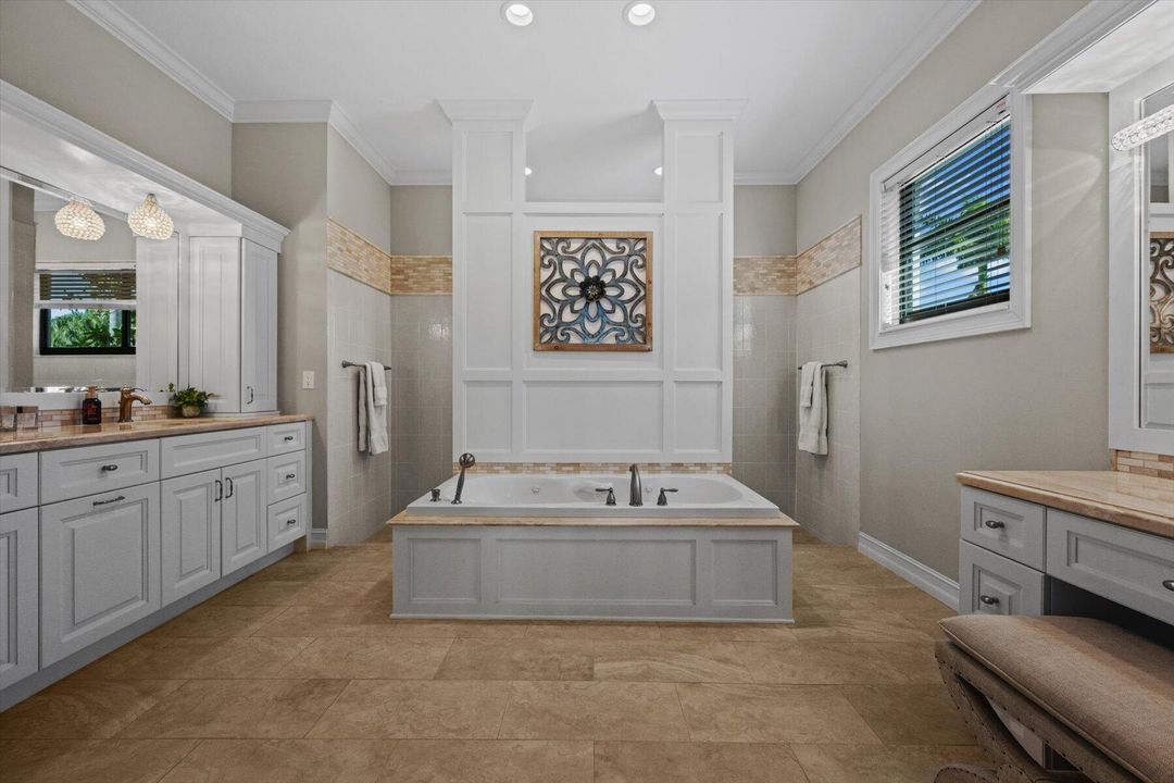 На продажу: $1,469,000 (5 спален, 4 ванн, 3668 Квадратных фут)