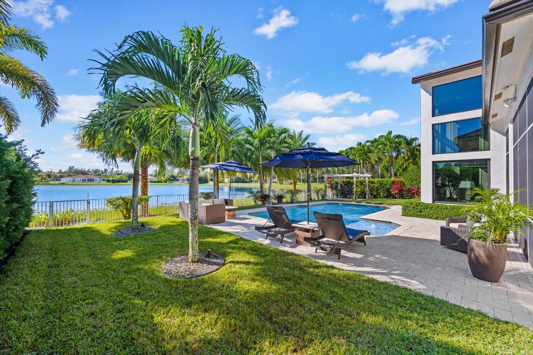 На продажу: $1,469,000 (5 спален, 4 ванн, 3668 Квадратных фут)