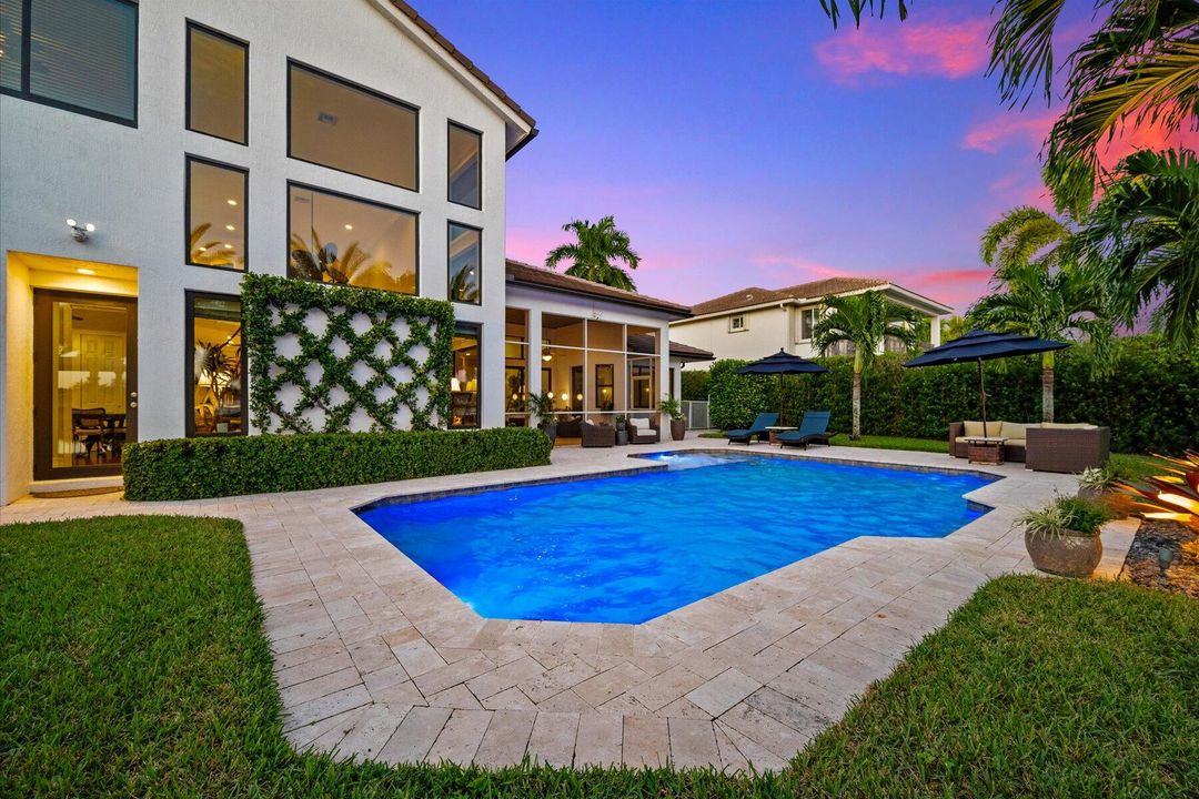 На продажу: $1,469,000 (5 спален, 4 ванн, 3668 Квадратных фут)