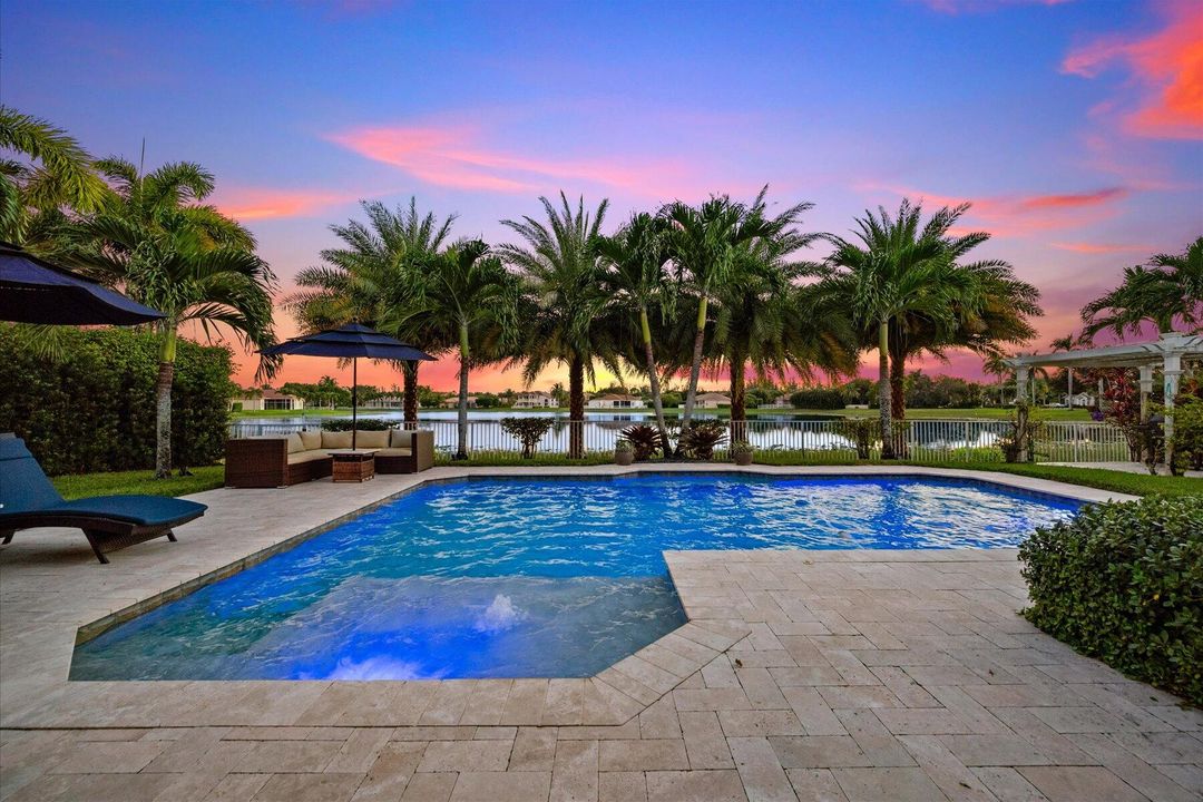 На продажу: $1,469,000 (5 спален, 4 ванн, 3668 Квадратных фут)