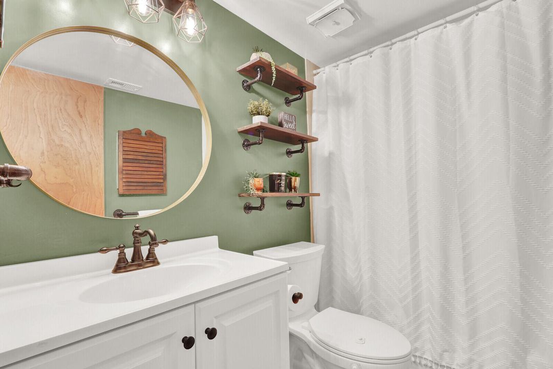 合同活跃: $315,000 (3 贝兹, 2 浴室, 1284 平方英尺)