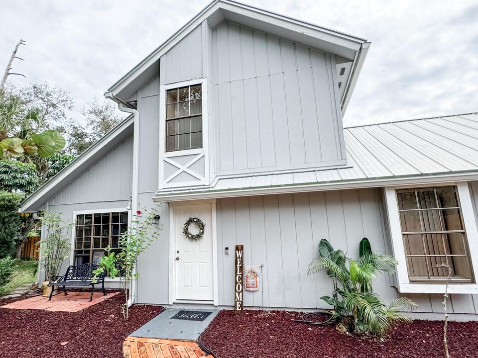 合同活跃: $315,000 (3 贝兹, 2 浴室, 1284 平方英尺)