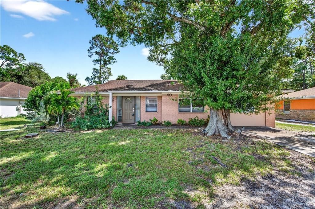 For Sale: $325,000 (3 beds, 2 baths, 1550 Square Feet)