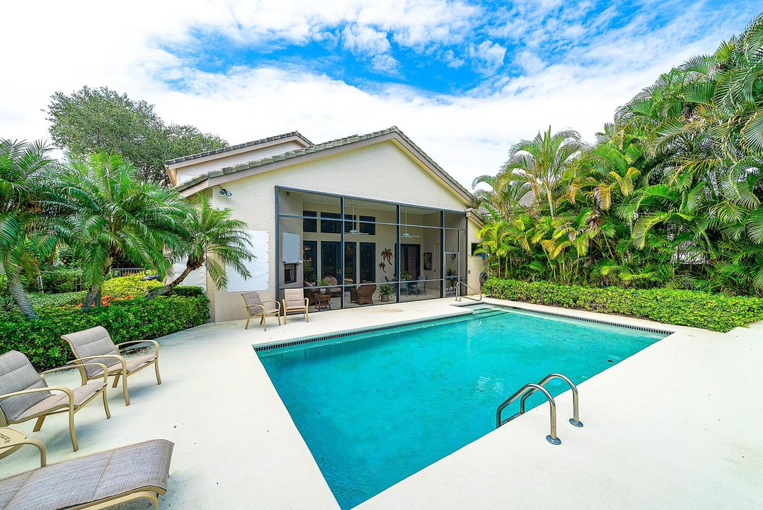 Active With Contract: $1,795,000 (4 beds, 4 baths, 3009 Square Feet)