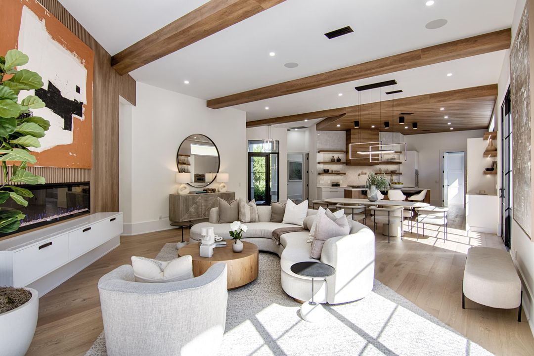 For Sale: $2,895,000 (3 beds, 3 baths, 2356 Square Feet)