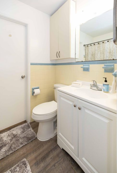 For Sale: $399,000 (3 beds, 2 baths, 1352 Square Feet)