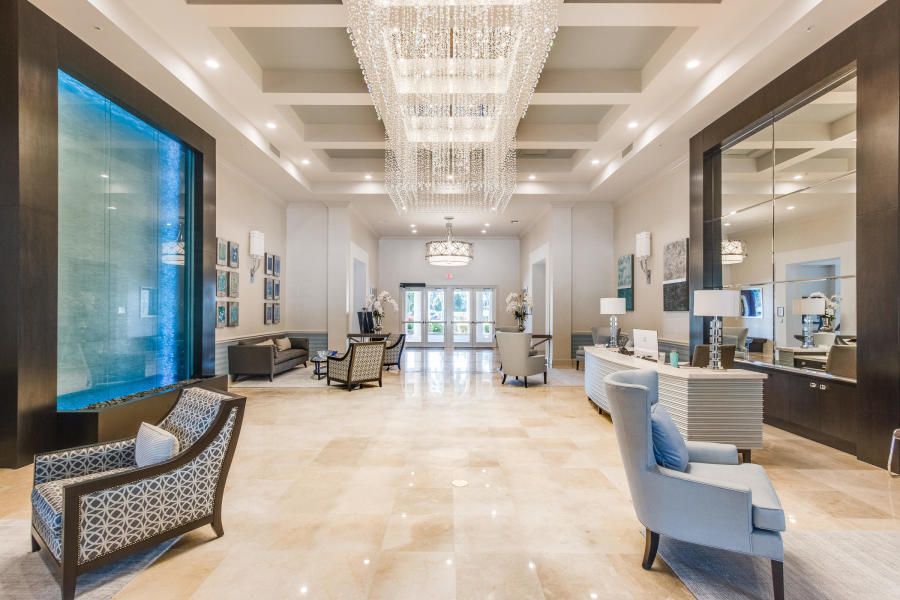 Active With Contract: $534,900 (3 beds, 2 baths, 1824 Square Feet)