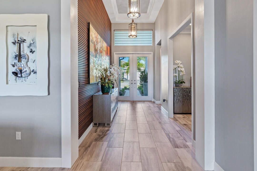 Active With Contract: $989,000 (3 beds, 3 baths, 2753 Square Feet)