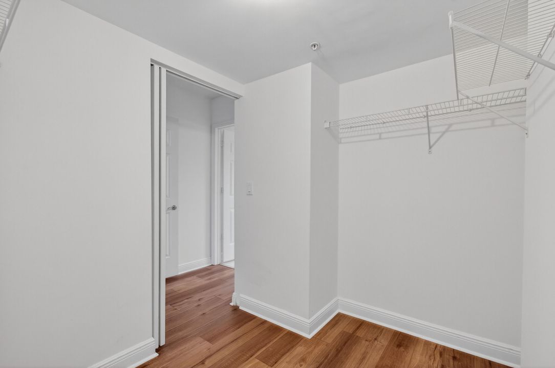 En Venta: $739,000 (3 camas, 3 baños, 1916 Pies cuadrados)