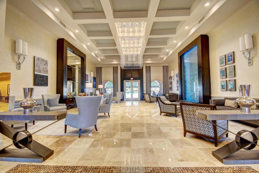 Active With Contract: $534,900 (3 beds, 2 baths, 1824 Square Feet)