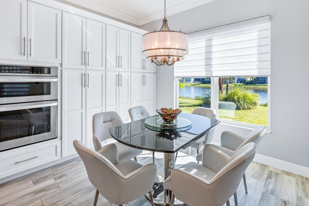 Active With Contract: $989,000 (3 beds, 3 baths, 2753 Square Feet)