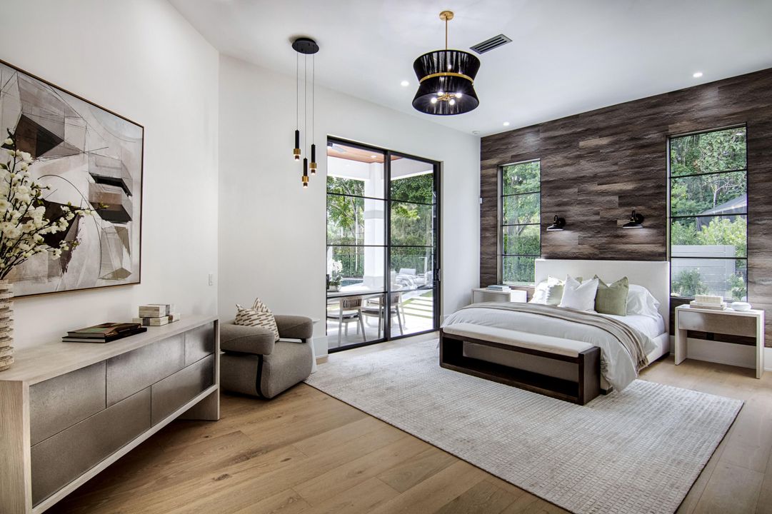 For Sale: $2,895,000 (3 beds, 3 baths, 2356 Square Feet)