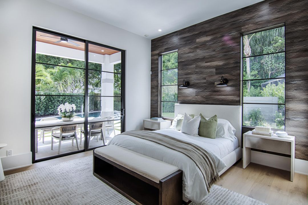 For Sale: $2,895,000 (3 beds, 3 baths, 2356 Square Feet)