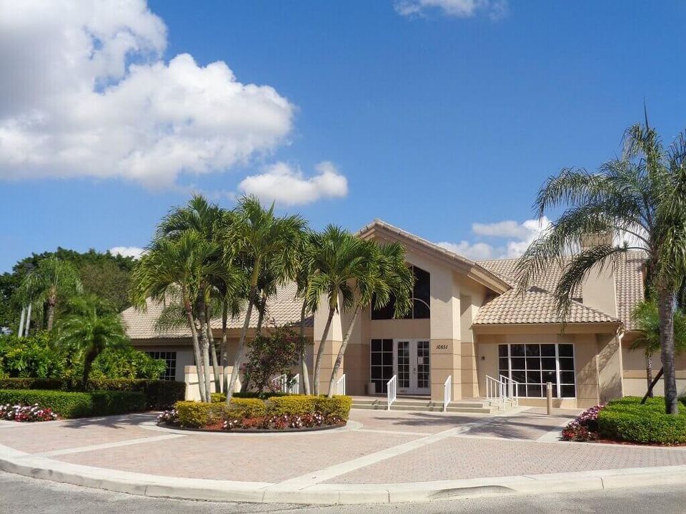 待售: $484,900 (3 贝兹, 2 浴室, 1540 平方英尺)