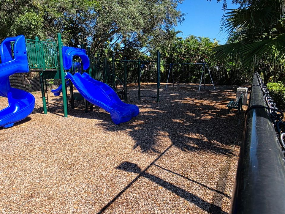 待售: $484,900 (3 贝兹, 2 浴室, 1540 平方英尺)