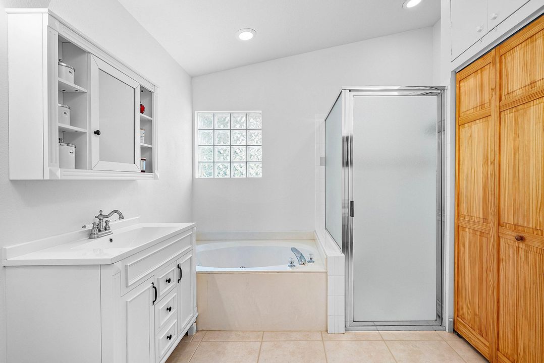 For Sale: $400,000 (3 beds, 2 baths, 1622 Square Feet)