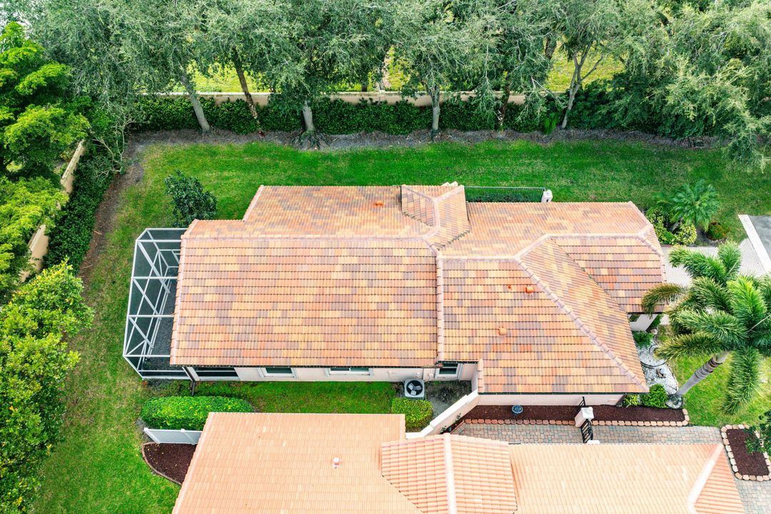 For Sale: $400,000 (3 beds, 2 baths, 1622 Square Feet)