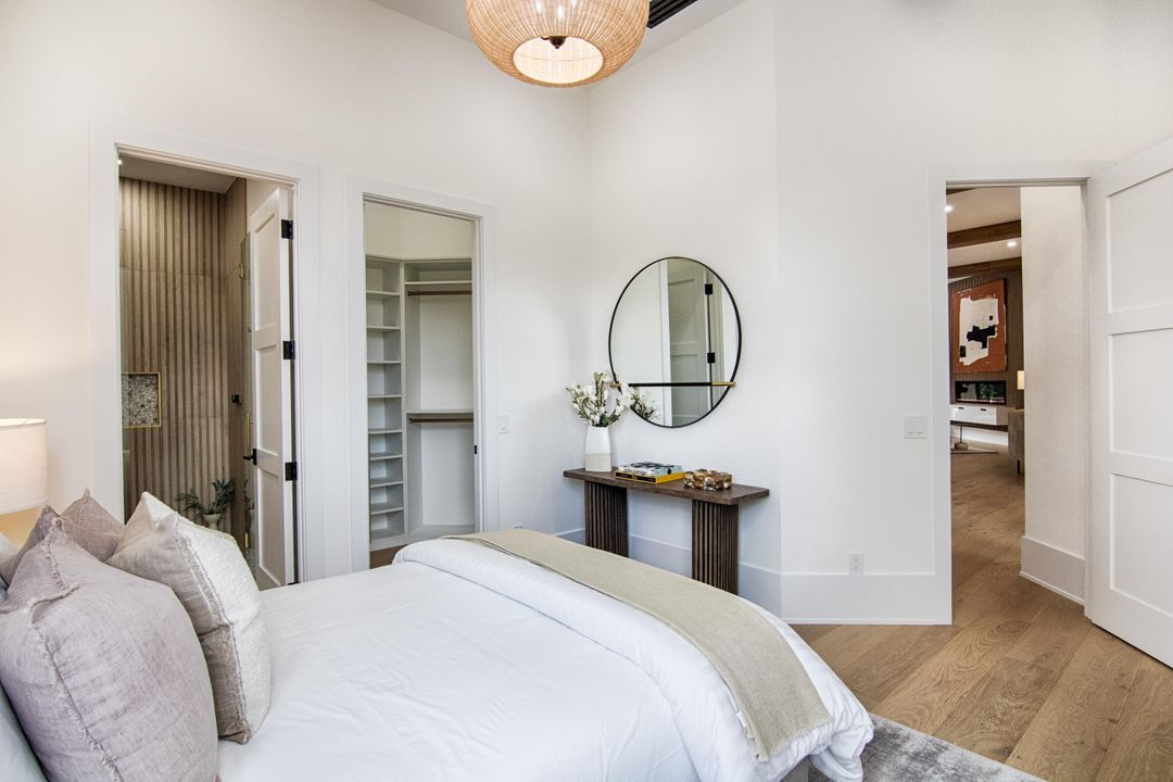 For Sale: $2,895,000 (3 beds, 3 baths, 2356 Square Feet)