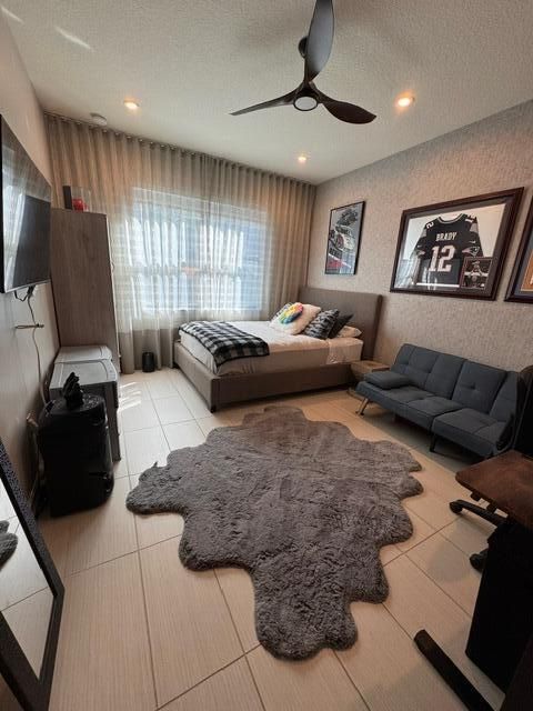 На продажу: $880,000 (4 спален, 3 ванн, 2305 Квадратных фут)