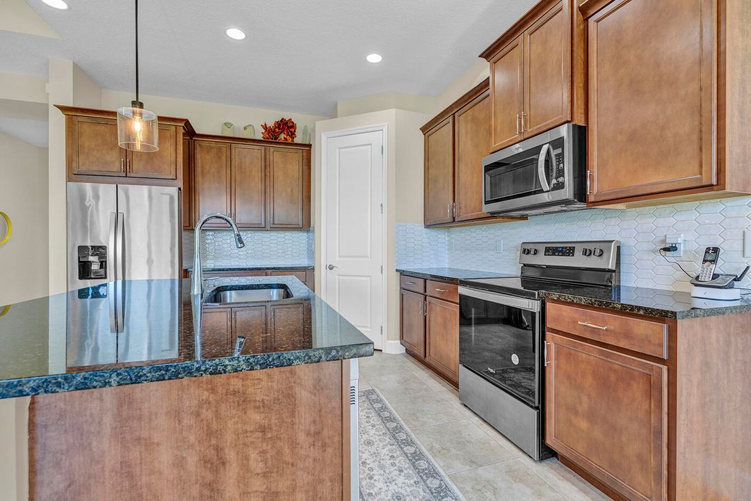 For Sale: $614,990 (3 beds, 2 baths, 2280 Square Feet)