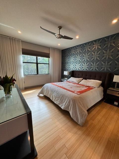 На продажу: $880,000 (4 спален, 3 ванн, 2305 Квадратных фут)