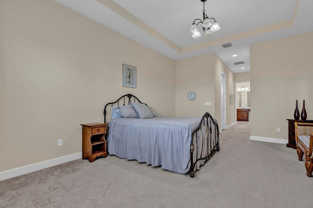 For Sale: $614,990 (3 beds, 2 baths, 2280 Square Feet)