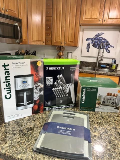 For Rent: $8,500 (2 beds, 2 baths, 1708 Square Feet)