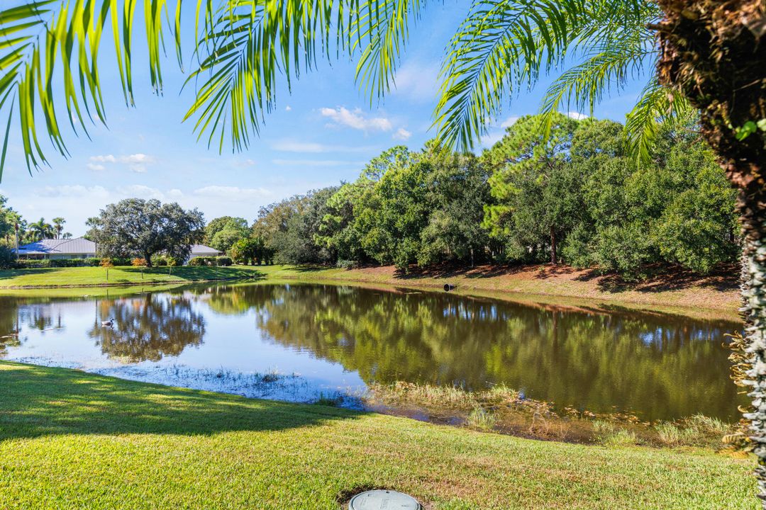 合同活跃: $525,000 (2 贝兹, 2 浴室, 2157 平方英尺)