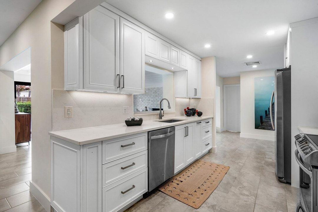 For Rent: $18,000 (3 beds, 2 baths, 2028 Square Feet)