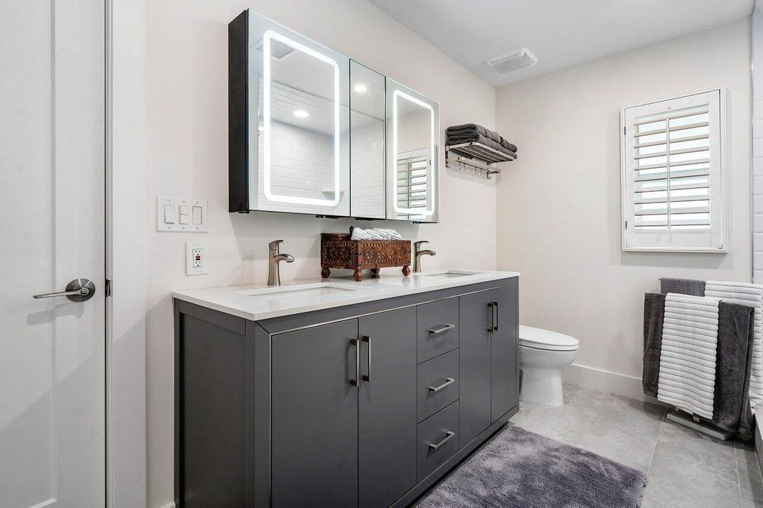 For Rent: $18,000 (3 beds, 2 baths, 2028 Square Feet)