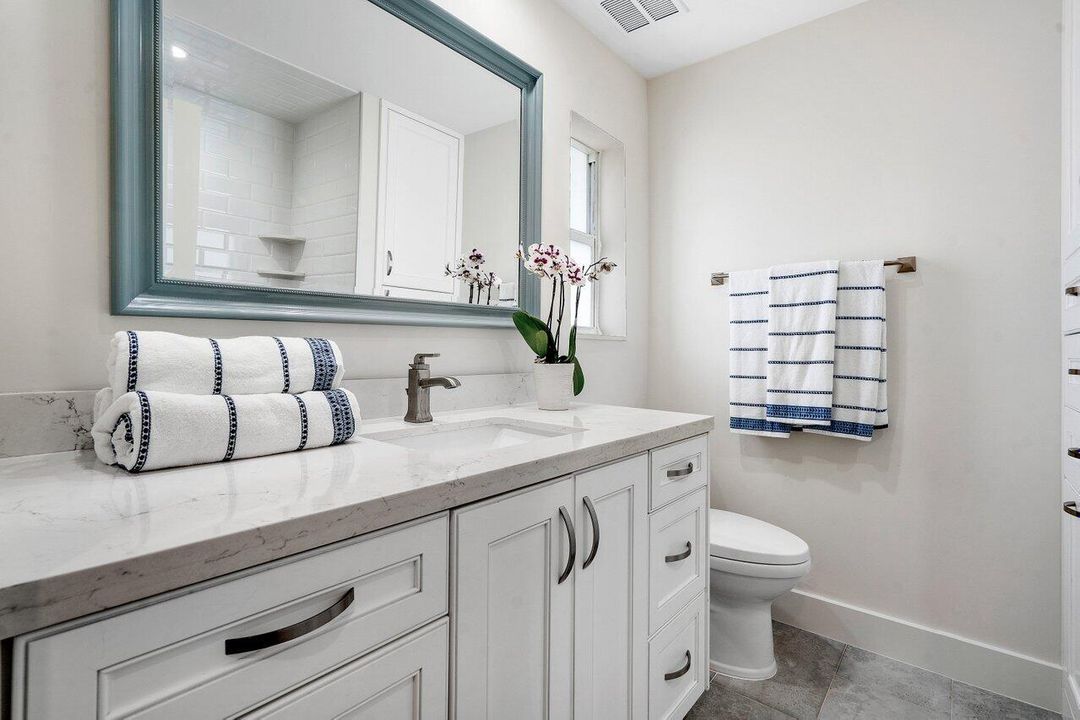 For Rent: $18,000 (3 beds, 2 baths, 2028 Square Feet)