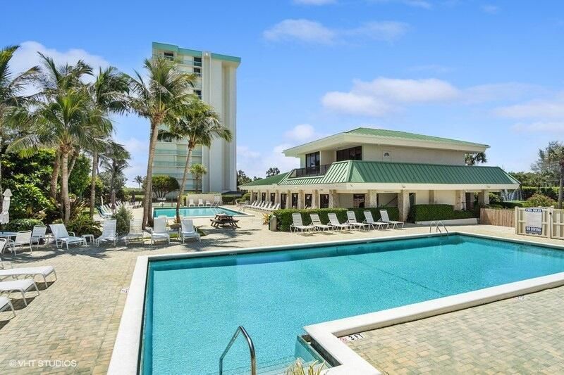 待售: $449,000 (2 贝兹, 2 浴室, 1023 平方英尺)