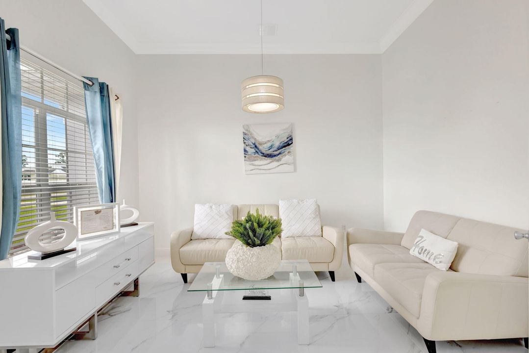 Active With Contract: $479,900 (4 beds, 3 baths, 2447 Square Feet)