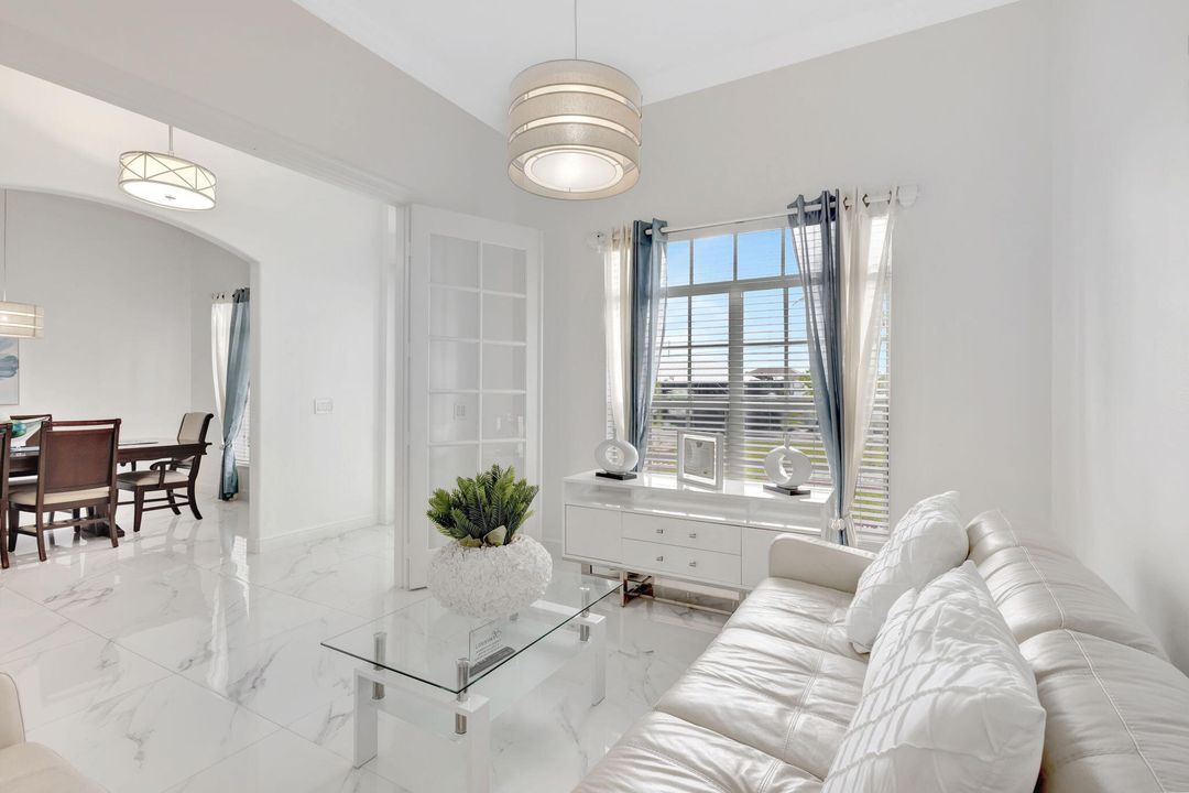 Active With Contract: $479,900 (4 beds, 3 baths, 2447 Square Feet)