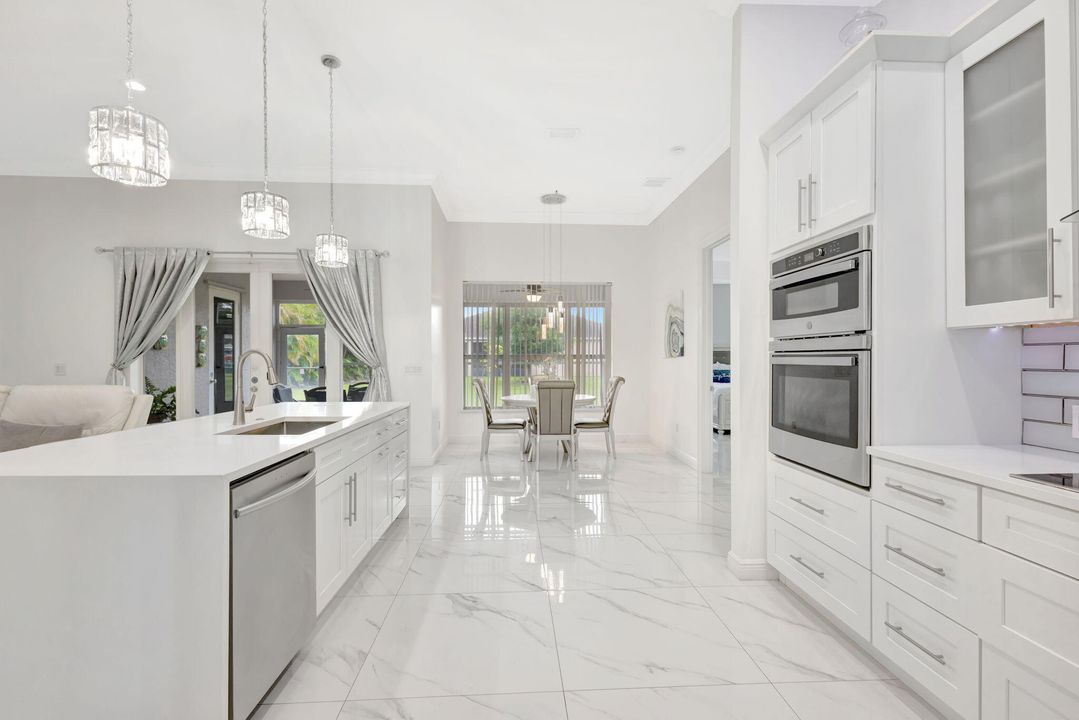 Active With Contract: $479,900 (4 beds, 3 baths, 2447 Square Feet)