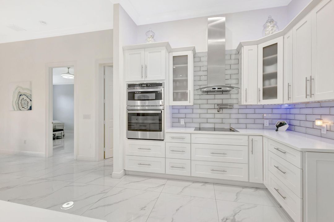 Active With Contract: $479,900 (4 beds, 3 baths, 2447 Square Feet)