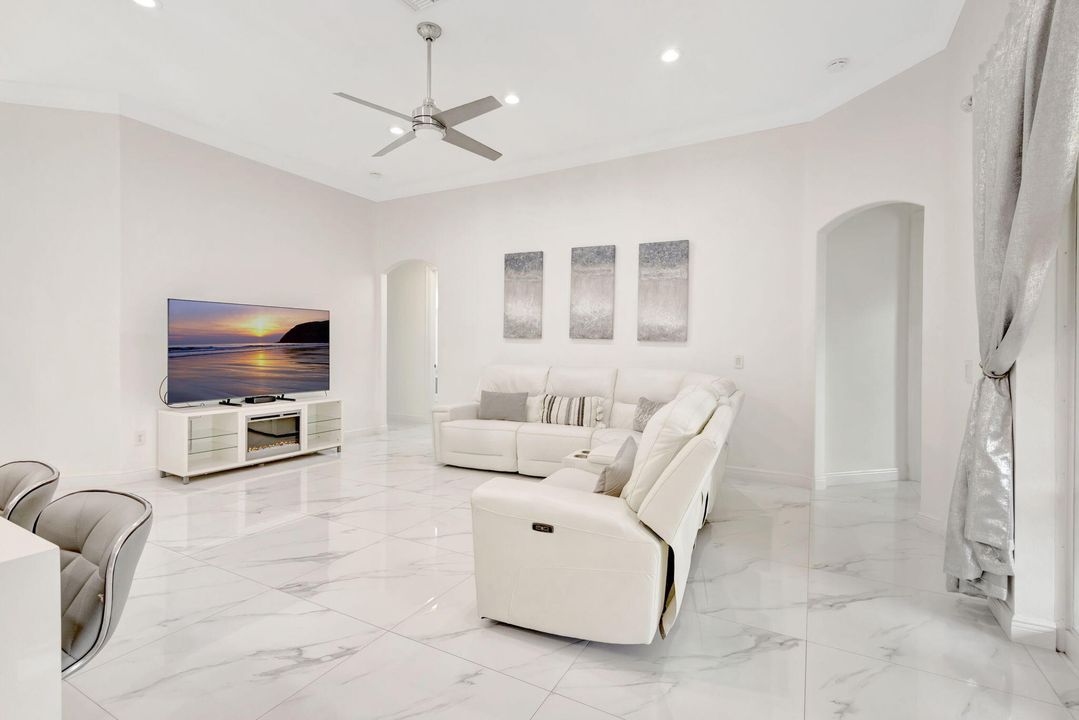 Active With Contract: $479,900 (4 beds, 3 baths, 2447 Square Feet)