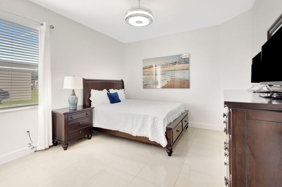 Active With Contract: $479,900 (4 beds, 3 baths, 2447 Square Feet)